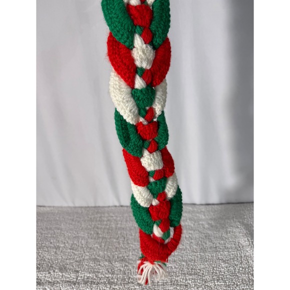 VTG Handmade Christmas Braided Door Hanger Red Green White Holiday Knitted - Picture 5 of 10